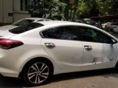 Bán gấp Kia Cerato 2.0 2017, màu trắng, xe gia đình