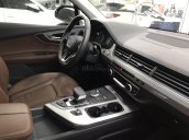 Bán Audi Q7 sản xuất 2016, ĐK 2017, xe đi lướt đúng 20.000km, cam kết chất lượng bao kiểm tra tại hãng Audi