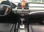 Bán ô tô Honda Accord 2.0 năm sản xuất 2010, màu đen, nhập khẩu nguyên chiếc