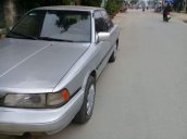 Cần bán xe Toyota Camry đời 1987, màu bạc, nhập khẩu nguyên chiếc