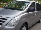 Bán xe Hyundai Starex đời 2016, màu bạc, nhập khẩu, số sàn 