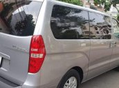 Bán xe Hyundai Starex đời 2016, màu bạc, nhập khẩu, số sàn 