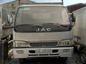 Cần bán xe tải JAC 4,750 tấn HFC máy 3586 cm3 đời 2015, màu bạc