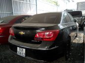 Bán xe Chevrolet Cruze LT 1.6MT 2017, màu đen, giá 373 triệu VNĐ