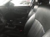 Bán xe Chevrolet Cruze LT 1.6MT 2017, màu đen, giá 373 triệu VNĐ