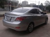 Cần bán Hyundai Accent đời 2012, màu bạc, nhập khẩu nguyên chiếc