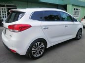 Bán Kia Rondo năm sản xuất 2017, màu trắng