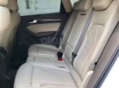 Cần bán lại xe Audi Q5 2.0 đăng ký lần đầu 2014, màu trắng, nhập từ Nhật