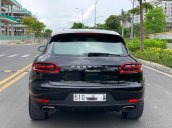 Bán xe Porsche Macan sản xuất 2017, màu đen xe nhập