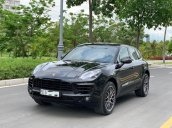 Bán xe Porsche Macan sản xuất 2017, màu đen xe nhập