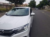 Cần bán Honda City CVT sản xuất năm 2017, màu trắng