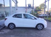 Cần bán xe Hyundai Grand i10 đời 2019, màu trắng, nhập khẩu nguyên chiếc