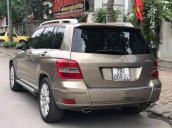 Bán Mercedes GLK300 năm 2011, màu vàng, chính chủ, giá chỉ 688 triệu