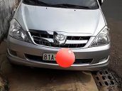 Cần bán Toyota Innova MT sản xuất 2006, màu bạc số sàn, giá 230tr