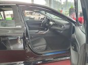 Cần bán xe Toyota Camry 2.5Q đời 2019, màu đen, nhập khẩu nguyên chiếc