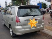 Bán lại xe Toyota Innova 2006, màu bạc, nhập khẩu  