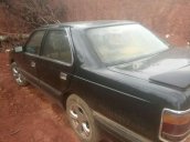 Cần bán gấp Mazda 929 đời 1988, màu đen, nhập khẩu còn mới, giá tốt