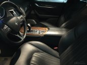 Bán lại chiếc xe hạng sang Maserati Levante năm 2017, xe nhập, xe còn mới