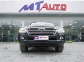 Bán Toyota Land Cruiser 5.7 2015, màu đen, xe nhập Mỹ, LH Ms Hương 094.539.2468