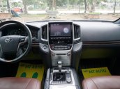 Bán Toyota Land Cruiser 5.7 2015, màu đen, xe nhập Mỹ, LH Ms Hương 094.539.2468