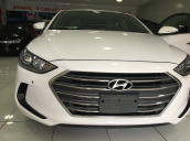 Bán Hyundai Elantra sản xuất 2017, màu trắng, 625 triệu