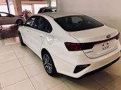 Cần bán Kia Cerato 1.6 MT năm sản xuất 2019, màu trắng 