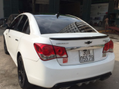 Chính chủ bán xe Chevrolet Cruze 1.6 MT đời 2014, màu trắng