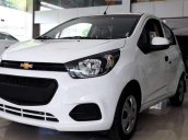 Bán ô tô Chevrolet Spark LS sản xuất 2018, màu trắng, 299tr