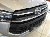 Bán Toyota Innova 2.0 E MT đời 2019, giá chỉ 741 triệu