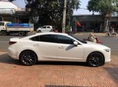 Bán Mazda 6 sản xuất 2015, màu trắng