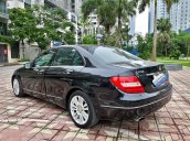 Bán Mercedes C250 đời 2012, màu đen