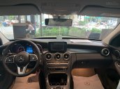 Bán ô tô Mercedes C-Class Facelift 2019, màu trắng, giá tốt, có sẵn giao ngay