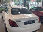 Bán xe Mercedes C200 đời 2019, màu trắng