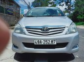 Bán Toyota Innova G năm 2010, màu bạc, xe gia đình