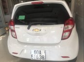 Cần bán Chevrolet Spark LT đời 2018, màu trắng