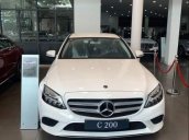 Bán xe Mercedes C200 đời 2019, màu trắng