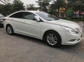 Bán Hyundai Sonata đời 2010, màu trắng, nhập khẩu chính chủ