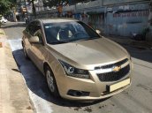 Bán Chevrolet Cruze LS 2011 số sàn ,màu vàng cát, gia đình chính chủ