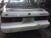 Cần bán lại xe Nissan Bluebird sản xuất 1986, màu trắng