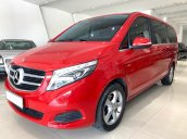 Bán xe Mercedes-Benz V220D đỏ quyền lực