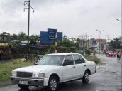 Bán gấp Toyota Crown sản xuất năm 1993, màu trắng, xe nhập