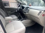 Bán ô tô Toyota Innova 2.0 E 2014, màu bạc, số sàn, biển Hà Nội