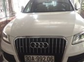 Cần bán lại xe Audi Q5 2.0 AT sản xuất 2014, màu trắng, xe nhập