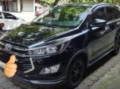 Bán Toyota Innova Ventuner đời 2018, màu đen  