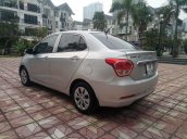 Cần bán Hyundai Grand i10 đời 2015, màu bạc, xe nhập, giá 320tr