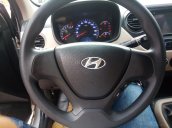 Cần bán Hyundai Grand i10 đời 2015, màu bạc, xe nhập, giá 320tr