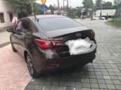 Cần bán gấp Mazda 2 đời 2016, màu đen