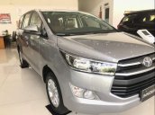 Cần bán Toyota Innova năm 2019, màu bạc