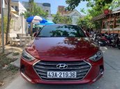 Cần bán xe Hyundai Elantra sản xuất 2016, màu đỏ