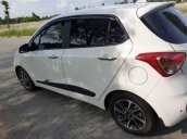 Cần bán gấp Hyundai Grand i10 đời 2018, màu trắng, xe nhập xe gia đình giá cạnh tranh